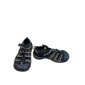 Keen Childs black gray Water Hiking Shoes Sandals Size 2 SKU 8324